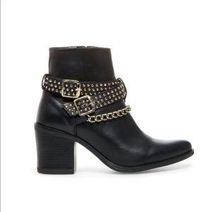 Steve Madden booties